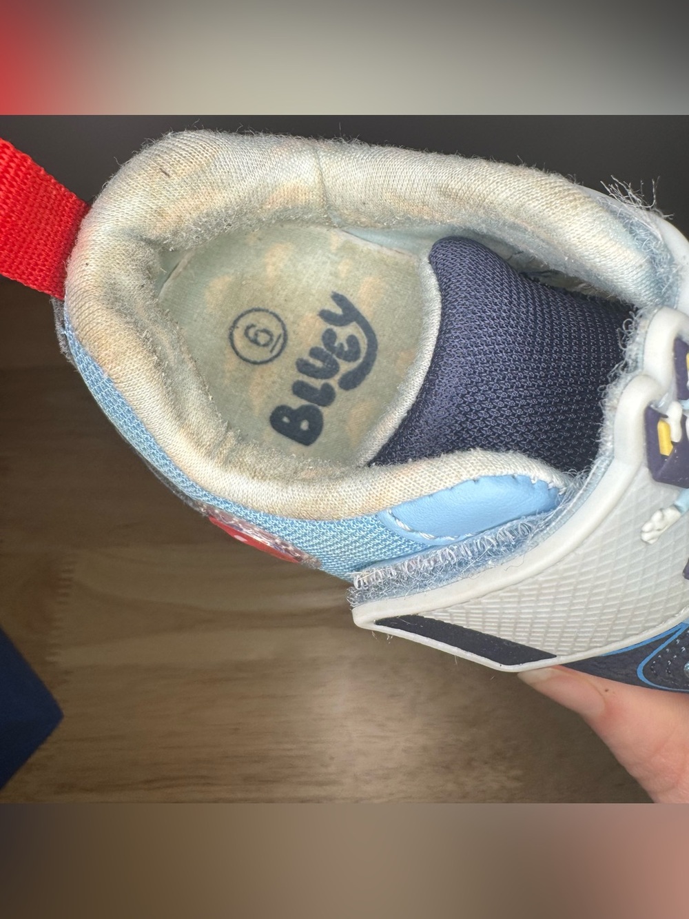 Bluey Light Up Sneakers Toddler 6 Sensory Playwear Neutral Daycare Colorful - Picture 6 of 9
